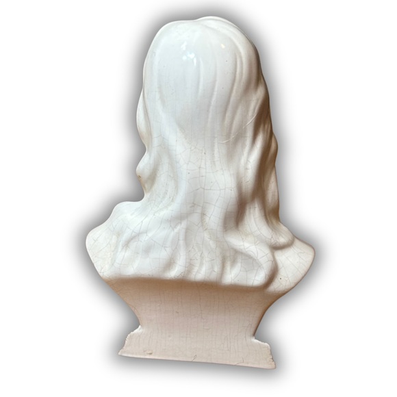 Vintage Jesus Bust Decor - Picture 2 of 3